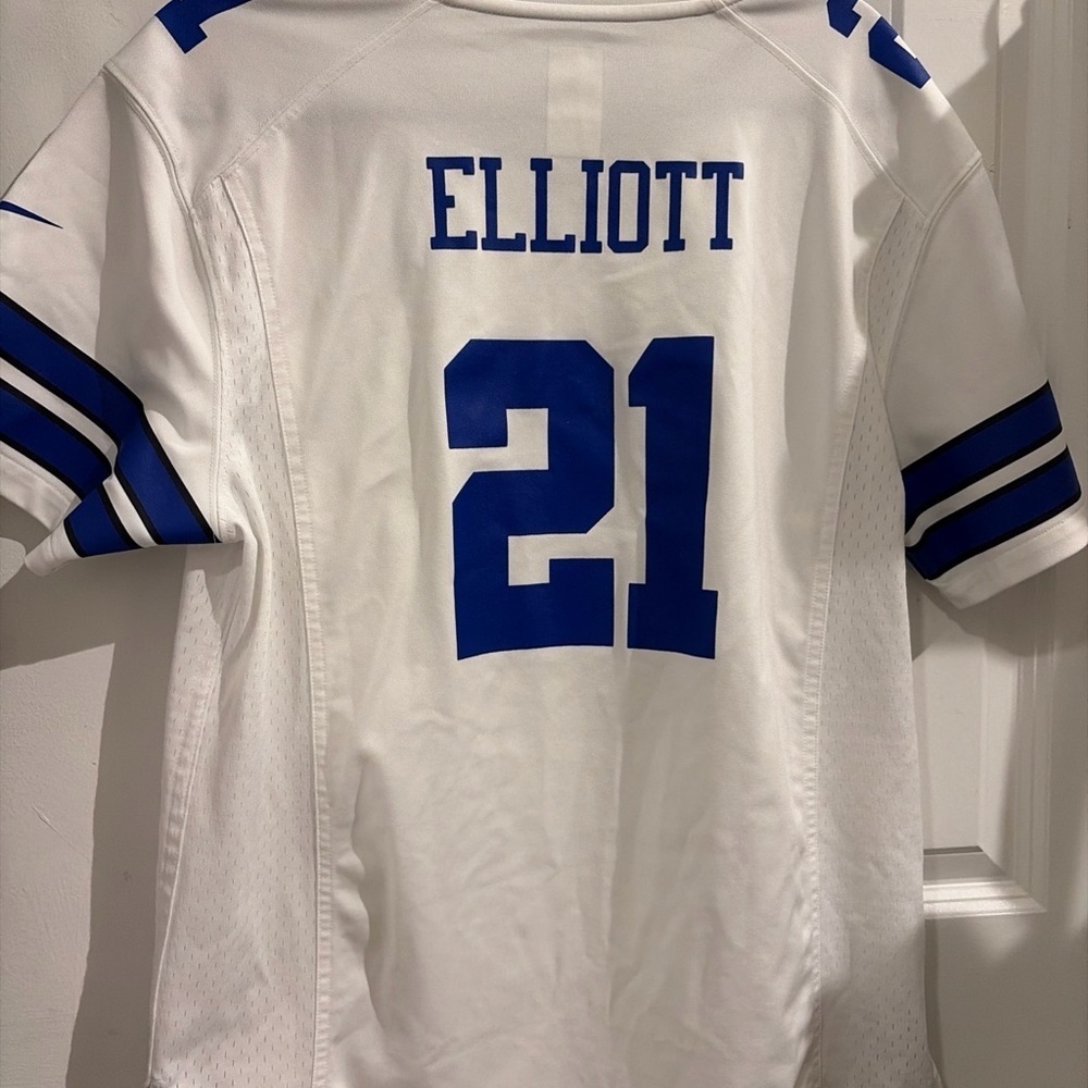 NFL Dallas Cowboys Ezekiel Elliot #21 White On-Field Jersey with Logo Kid’s XL - Picture 3 of 7